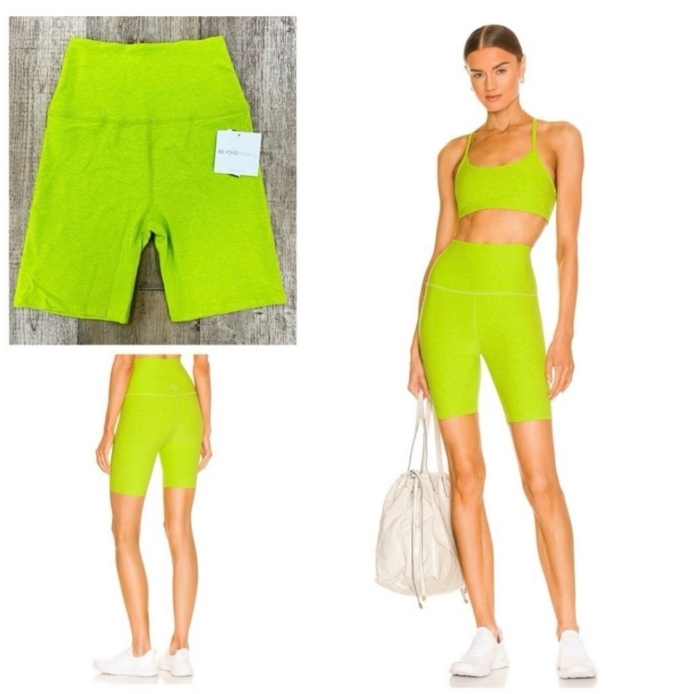 Beyond Yoga Space Dye Matcha Green Lime Shorts Size Medium